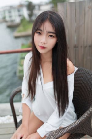 我是娇小魅魔的仆人_720超清免费观看